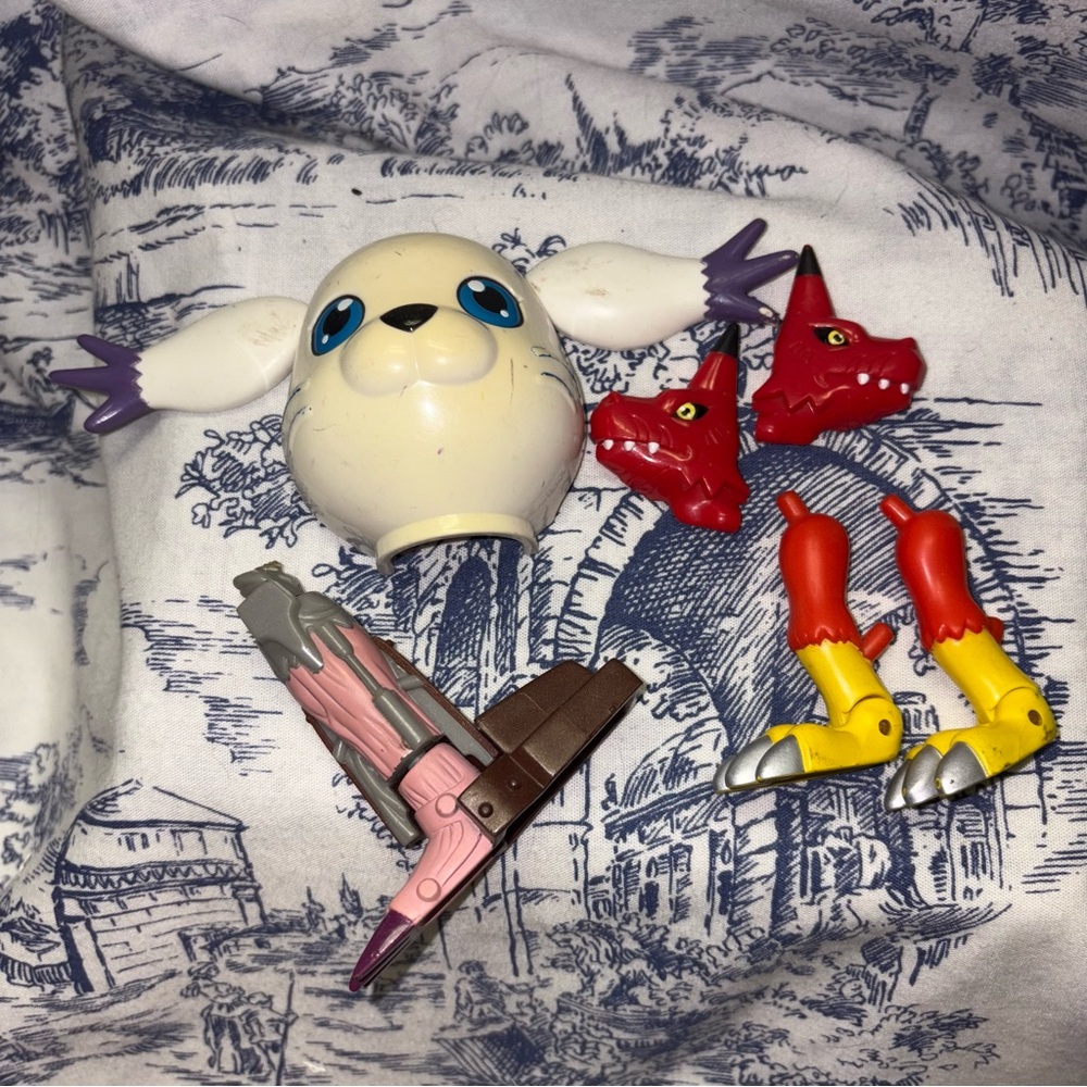 Vintage Bandai 2001 Digimon Miscellaneous Action Figure PARTS